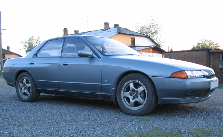 Nissan skyline r32 sedan specs #7