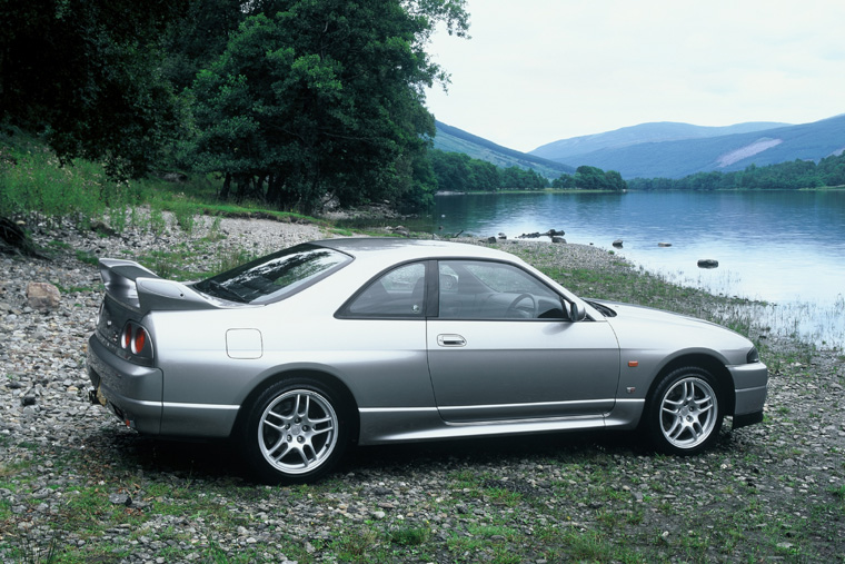 Nissan skyline gtr r33 tuning shop #7