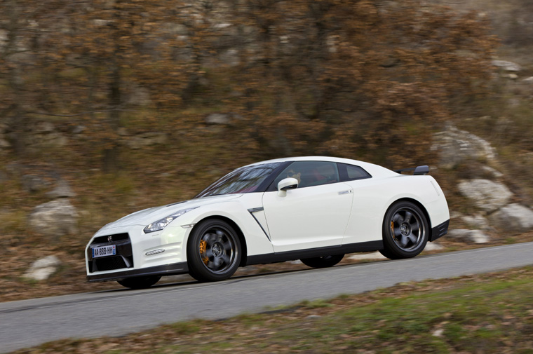 2011 Nissan skyline gtr wallpaper #5