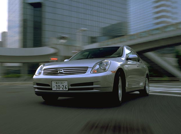 Nissan skyline v35 sedan specs #9
