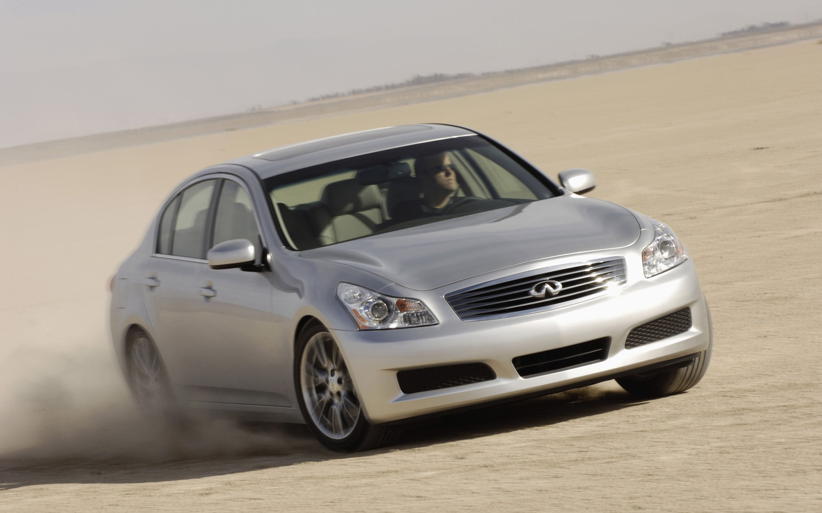 2007 - 2008 Infiniti G35 Sedan Desktop Wallpaper