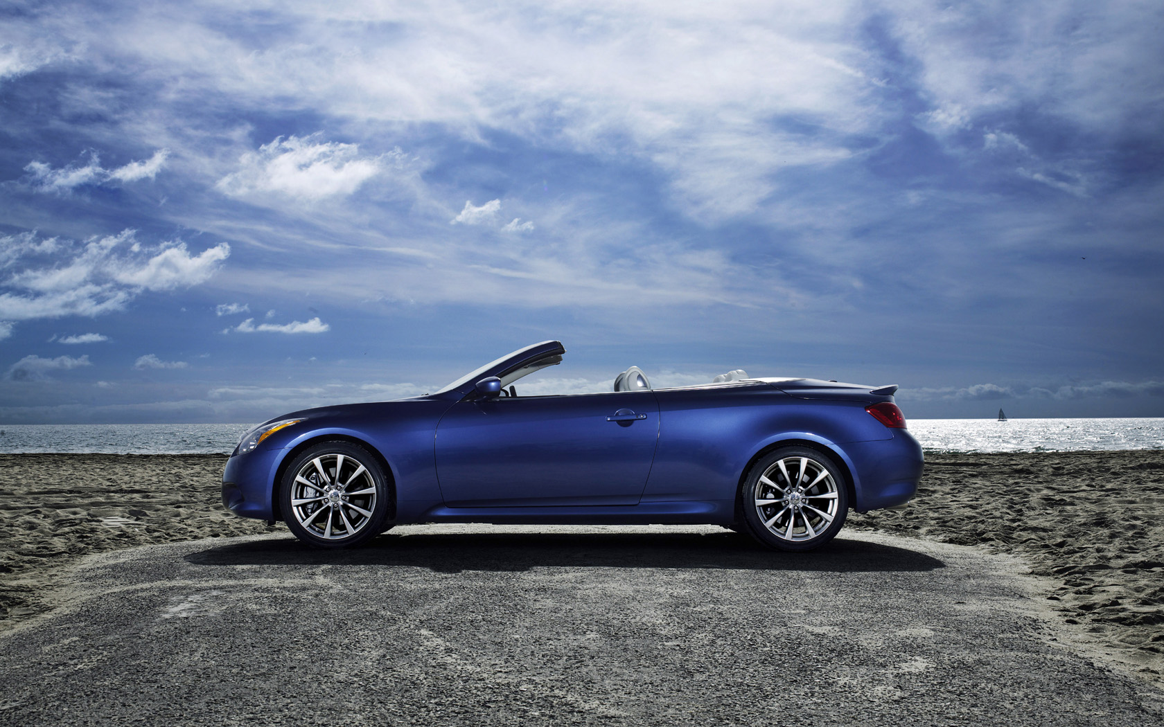 2009 - 2011 Infiniti G37S Convertible Desktop Wallpaper