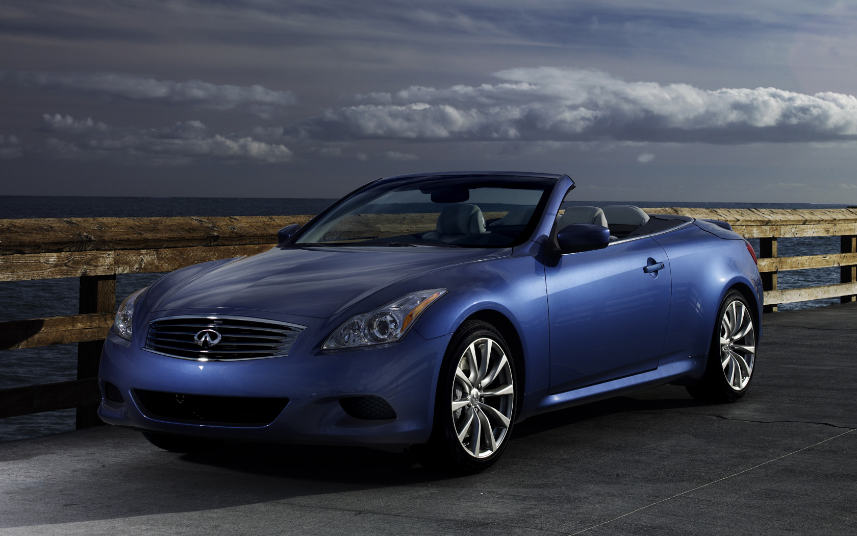2009 - 2011 Infiniti G37S Convertible Desktop Wallpaper