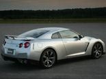 2007 - 2010 Nissan GT-R Wallpaper