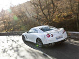 2011 Nissan GT-R Wallpaper