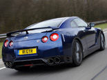 2011 Nissan GT-R Wallpaper