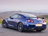 2011 Nissan GT-R Wallpaper
