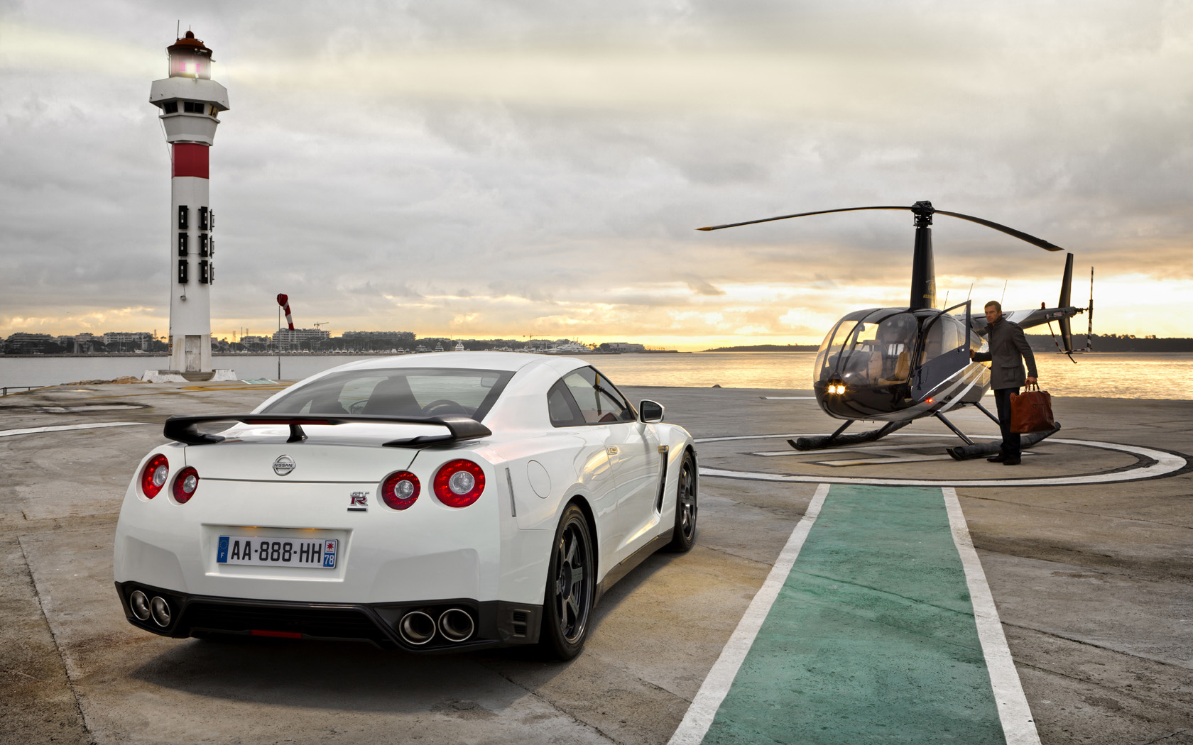 2011 Nissan GT-R EGOIST Desktop Wallpaper