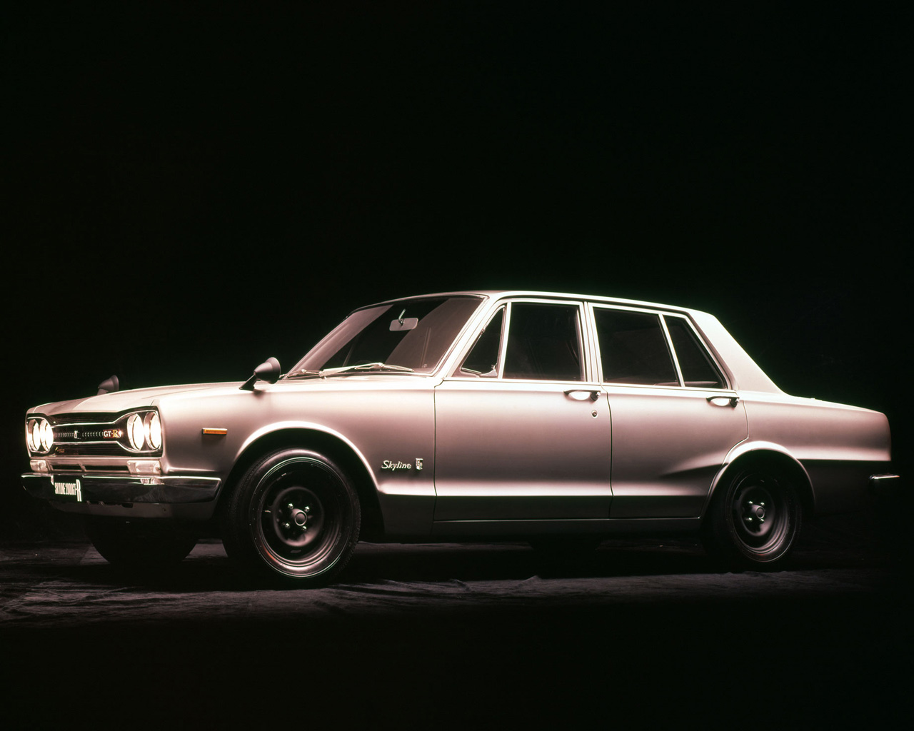 1969 PGC10 Nissan Skyline GT-R Desktop Wallpaper