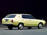 1972 C110 Nissan Skyline 1600 Deluxe Van Wallpaper