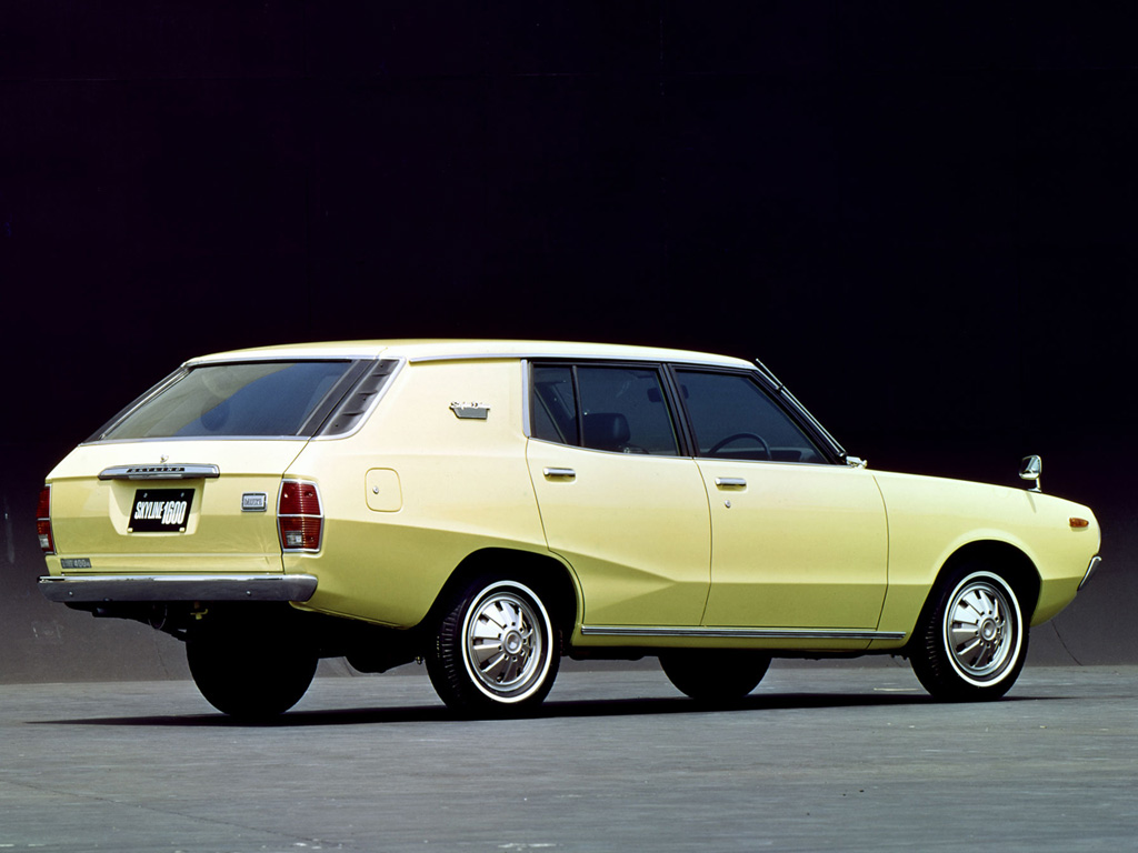1972 C110 Nissan Skyline 1600 Deluxe Van Desktop Wallpaper