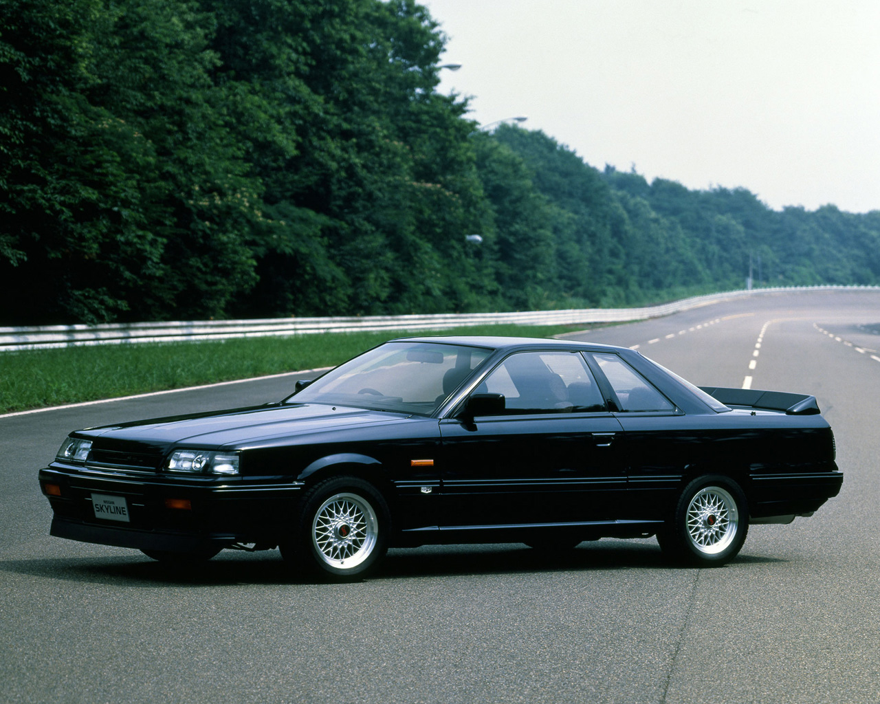 1987 R31 Nissan Skyline GTS-R Desktop Wallpaper