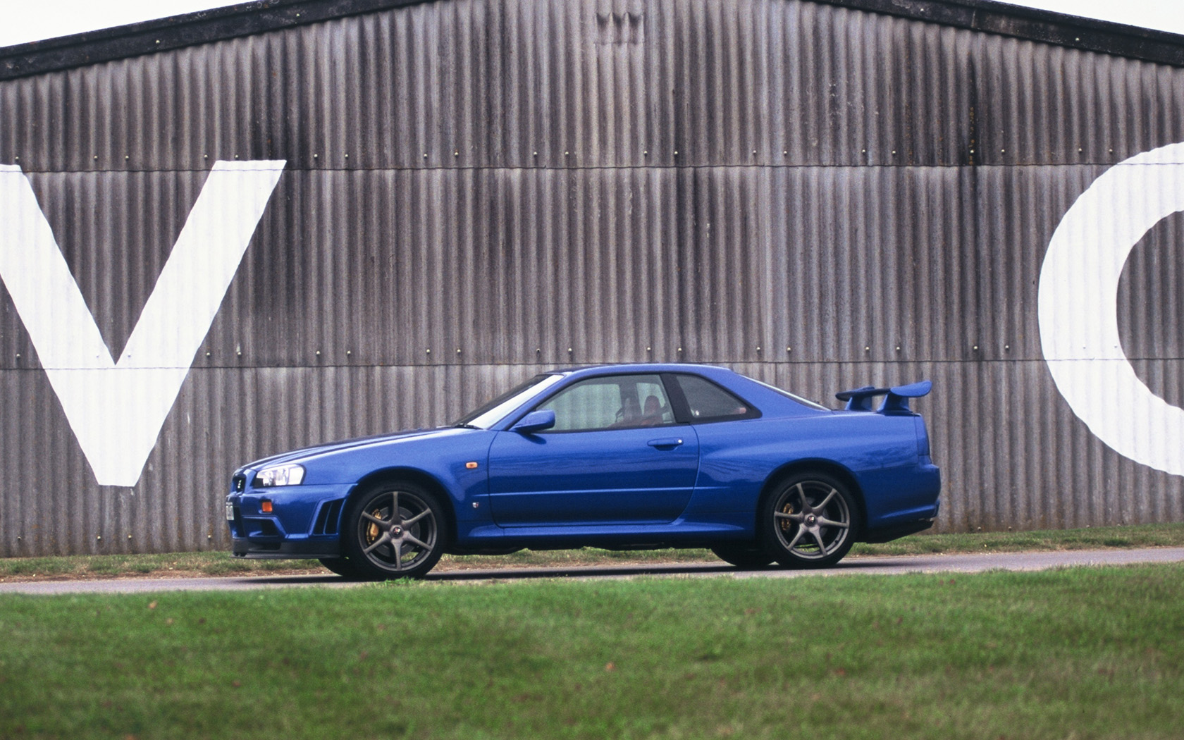 R34 Nissan Skyline GTR Desktop Wallpaper