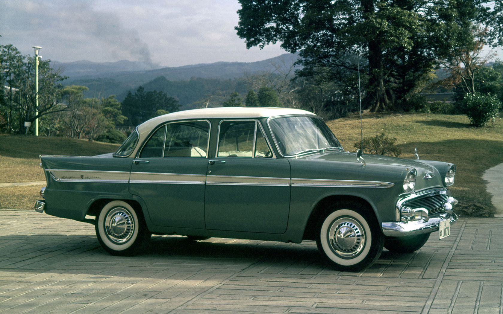 1960 Nissan skyline #8